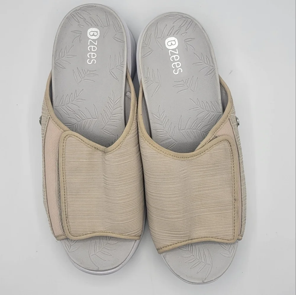 BZees slides with velcro size 9.5M - Picture 5 of 14